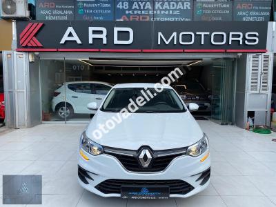 Renault Megane 2021 1.3 TCe Joy 130173km