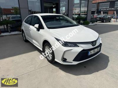 Toyota Corolla 2022 1.8 Hybrid Dream 36.000km