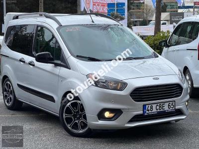 Ford Tourneo Courier 2022 1.5 TDCi Titanium Plus 21.500km