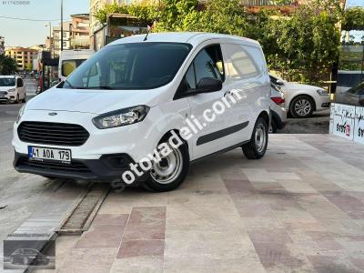 Ford Transit Courier 2023 1.5 TDCi Trend 9.000km