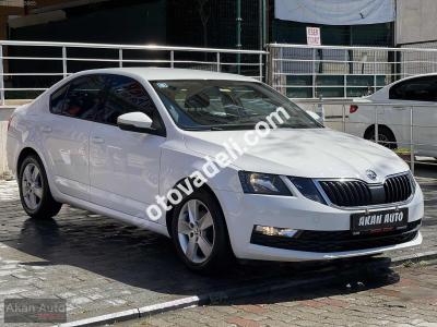 Skoda Octavia 2017 1.6 TDI Optimal 128.000km