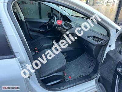 Peugeot 208 2013 1.4 HDi Access