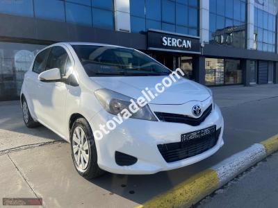 Toyota Yaris 2013 1.0 Life