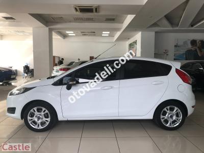 Ford Fiesta 2016 1.6 Trend X