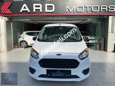 Ford Tourneo Courier 2021 1.5 TDCi Journey Trend