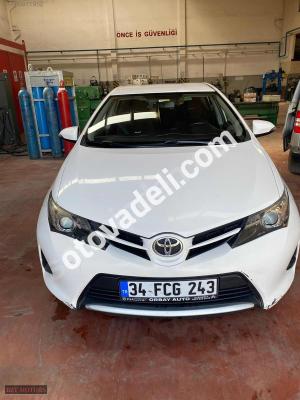 Toyota Auris 2015 1.33 Life