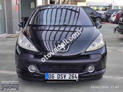 Peugeot 207 2008 1.6 Dynamic