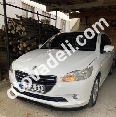 Peugeot 301 2013 1.6 HDi Allure