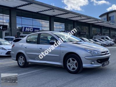 Peugeot 206 2008 1.4 Executive