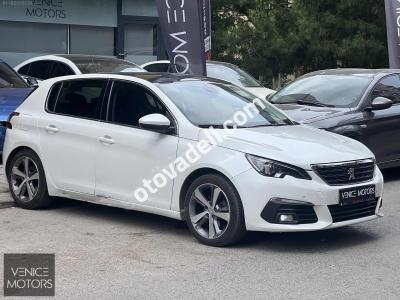 Peugeot 308 2018 1.2 Puretech Allure