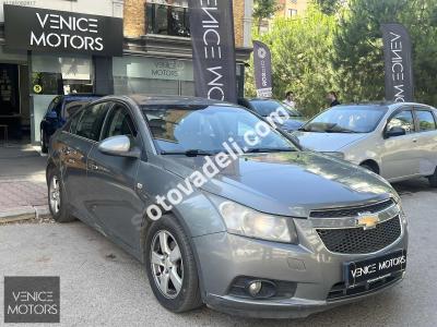 Chevrolet Cruze 2011 1.6 LS Plus