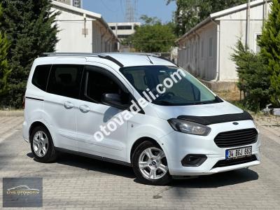 Ford Tourneo Courier 2018 1.5 TDCi Delux