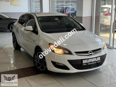 Opel Astra 2015 1.6 Edition