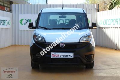 Fiat Doblo Combi 2022 1.6 Multijet Easy