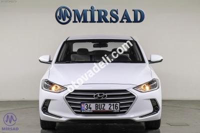 Hyundai Elantra 2018 1.6 CRDi Style Plus