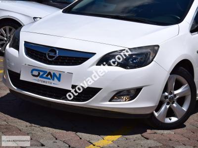 Opel Astra 2011 1.4 T Sport