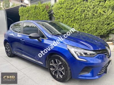 Renault Clio 2023 1.0 TCe Joy