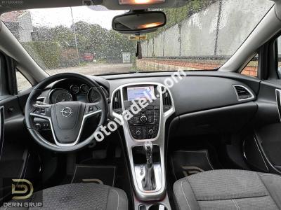 Opel Astra 2011 1.6 Sport