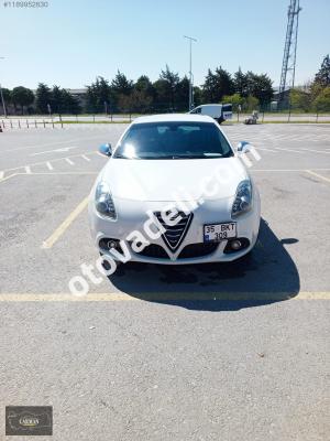 Alfa Romeo Giulietta 2014 1.6 JTD Distinctive