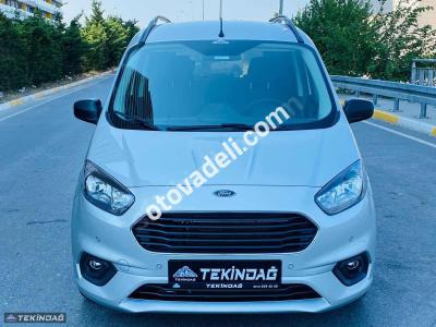 Ford Tourneo Courier 2023 1.5 TDCi Titanium Plus