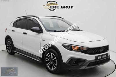 Fiat Egea Cross 2022 1.4 Fire Street