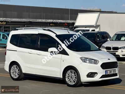 Ford Tourneo Courier 2019 1.5 TDCi Titanium