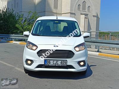 Ford Tourneo Courier 2021 1.5 TDCi Delux