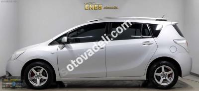 Toyota Verso 2011 2.0 D-4D Comfort Extra