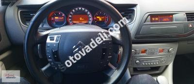 Citroen C5 2012 1.6 e-HDi Confort