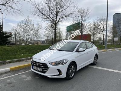 Hyundai Elantra 2018 1.6 CRDi Style Plus