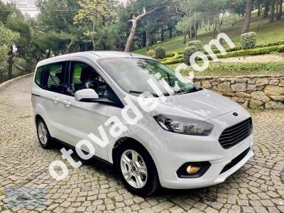 Ford Tourneo Courier 2023 1.5 TDCi Delux