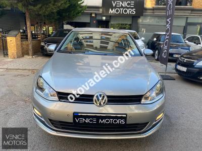 Volkswagen Golf 2015 1.6 TDI Comfortline