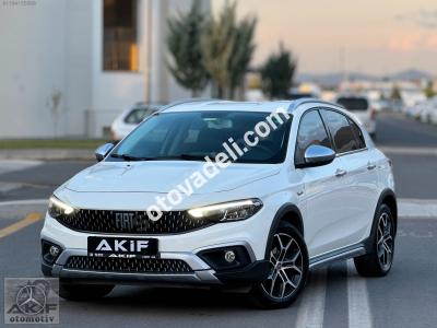 Fiat Egea Cross 2021 1.4 Fire Lounge