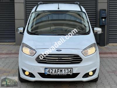 Ford Tourneo Courier 2017 1.6 TDCi Titanium Plus