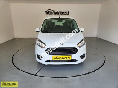 Ford Tourneo Courier 2023 1.5 TDCi Delux