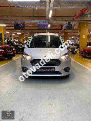 Ford Tourneo Courier 2022 1.5 TDCi Delux