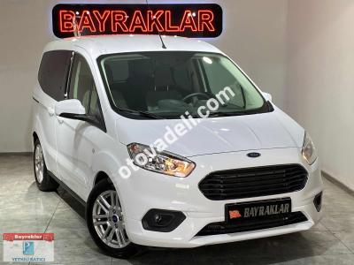 Ford Tourneo Courier 2022 1.5 TDCi Titanium