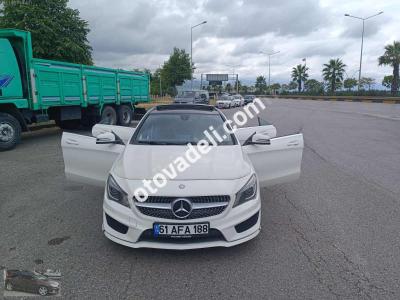 Mercedes CLA 2013 200 AMG