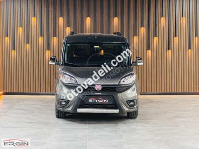 Fiat Doblo Combi 2022 1.6 Multijet Trekking