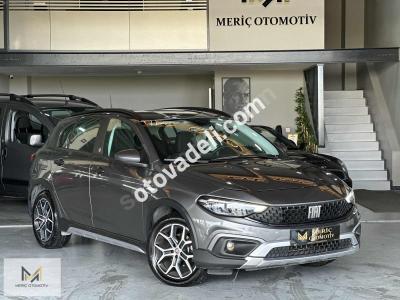 Fiat Egea Cross 2023 1.4 Fire Urban