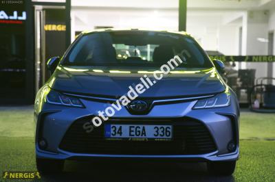 Toyota Corolla 2021 1.8 Hybrid Dream