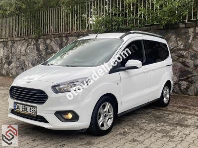 Ford Tourneo Courier 2021 1.5 TDCi Delux