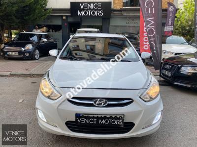 Hyundai Accent Blue 2017 1.6 CRDI Mode Plus