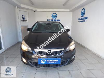 Opel Astra 2011 1.6 Sport