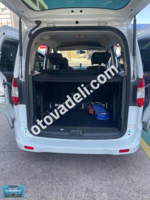 Ford Tourneo Courier 2022 1.5 TDCi Delux