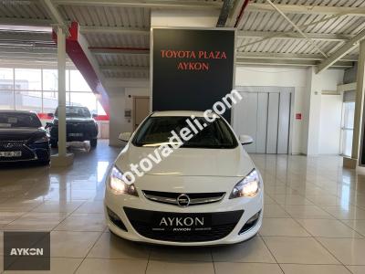 Opel Astra 2012 1.3 CDTI Sport