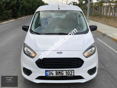 Ford Tourneo Courier 2018 1.5 TDCi Trend