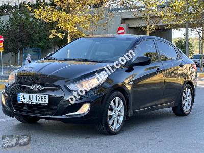 Hyundai Accent Blue 2012 1.4 CVVT Mode Plus