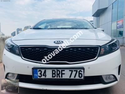 Kia Cerato 2018 1.6 CRDi Prestige