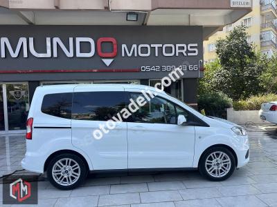 Ford Tourneo Courier 2023 1.0 EcoBoost Titanium